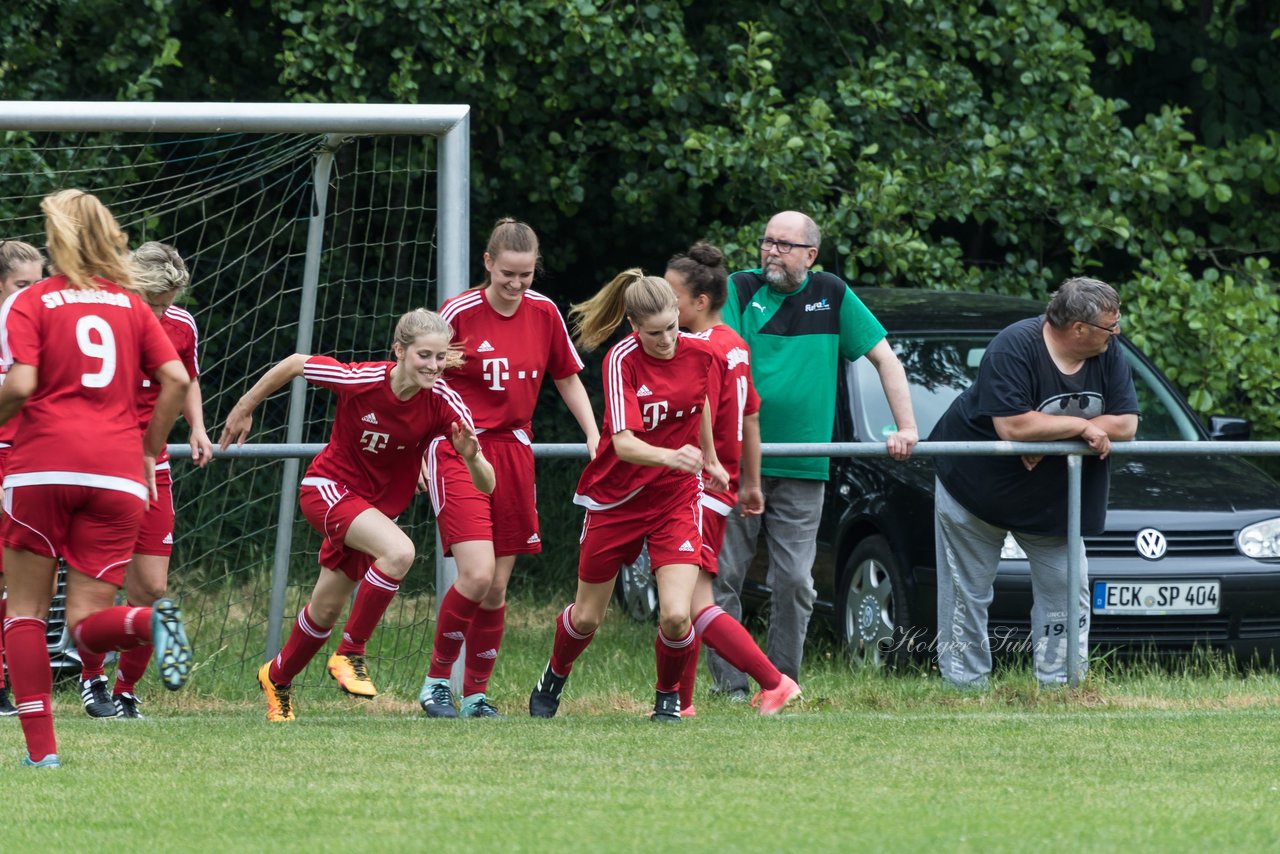 Bild 253 - Aufstiegsspiel SG Borgstedt/Brekendorf - SV Wahlstedt : Ergebnis: 1:4